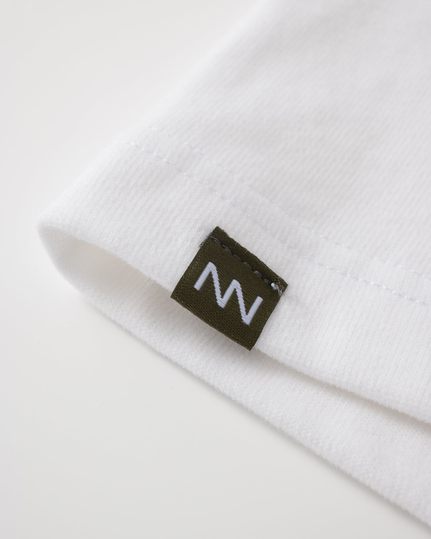 NW VI / NW204v3WH / SUPER OVERSIZE TEE