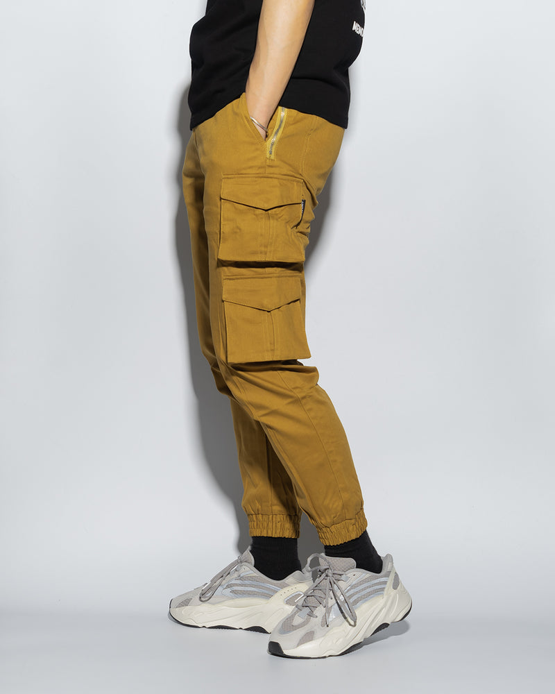 UT002XYL | ARMYX JOGGERS - 4P-JOGGERS-UNTOUCHED UNITED