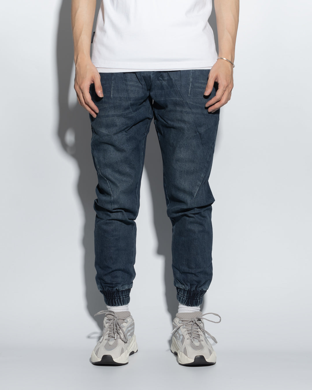 UT029NY | WASHED DENIM JOGGERS-JOGGERS-UNTOUCHED UNITED